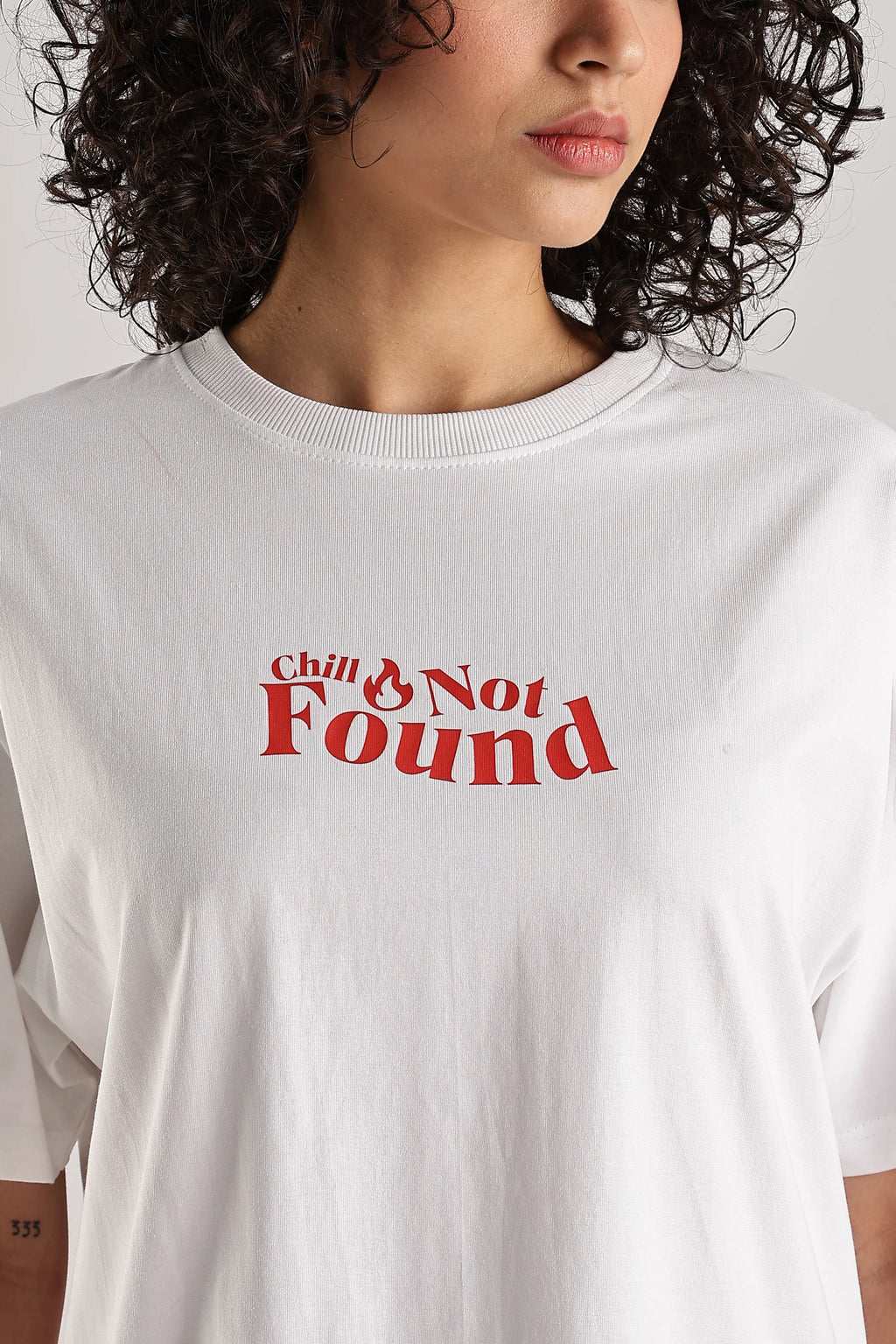 CHILL NOT FOUND UNISEX OVERSIZED T-SHIRT