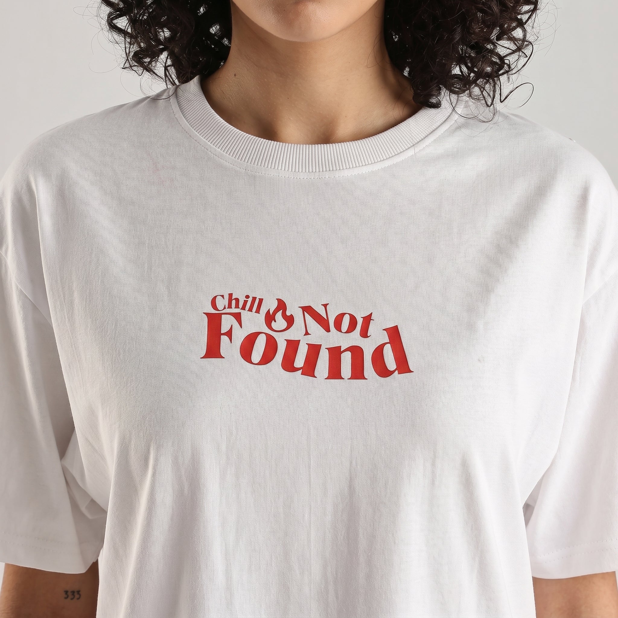 CHILL NOT FOUND UNISEX OVERSIZED T-SHIRT