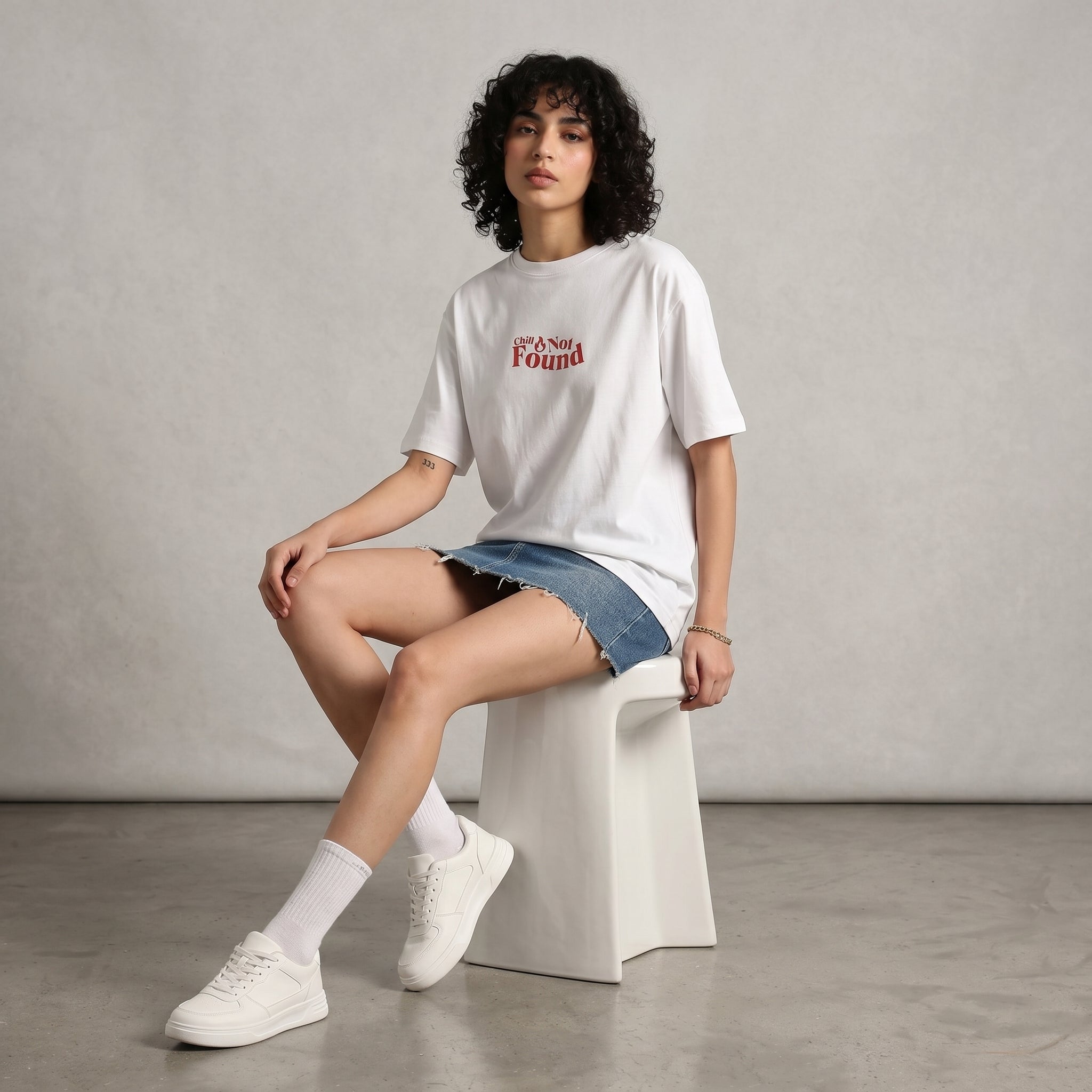 CHILL NOT FOUND UNISEX OVERSIZED T-SHIRT