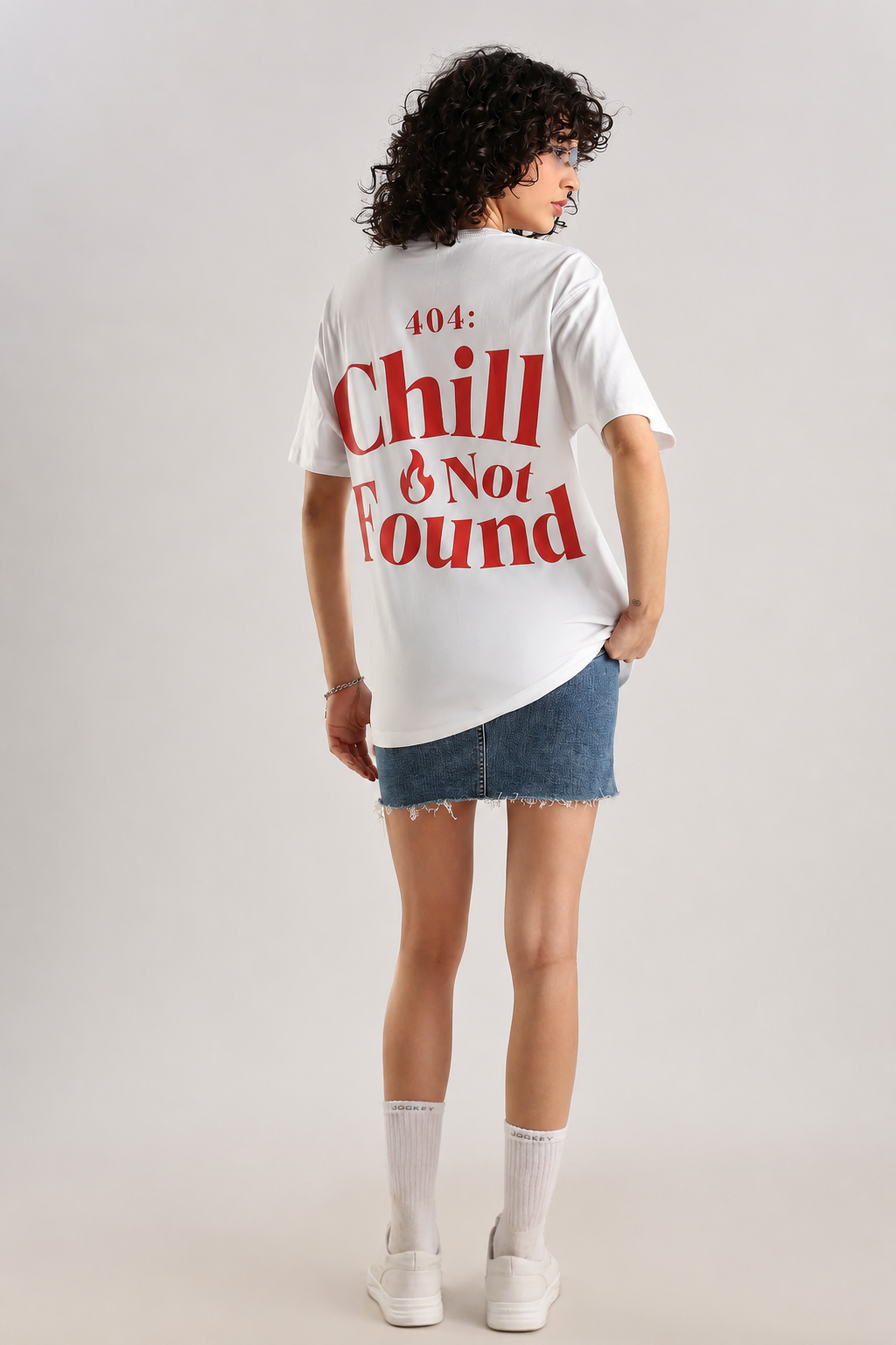 CHILL NOT FOUND UNISEX OVERSIZED T-SHIRT